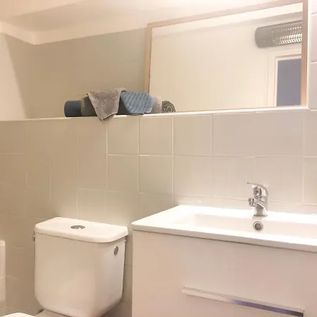 Vieil Lägenhet *